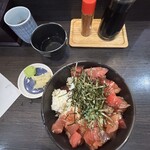 まぐろのなかだ屋 - 