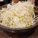 とんかつ小金庵 - キャベツ
