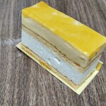 パティスリー イル・プルー・シュル・ラ・セーヌ - 