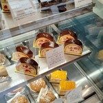 パティスリー イル・プルー・シュル・ラ・セーヌ - 