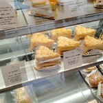 パティスリー イル・プルー・シュル・ラ・セーヌ - 