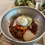 サムギョプサル専門店 金ちゃん 新宿西口店 - 