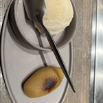 焼肉うしごろ - Desserts 