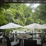 野外テラス 水の音 - 