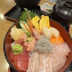 浜焼き･海鮮丼 かもめ丸 - 