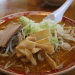 ラーメンふるき - 味噌ラーメン　盛りとビジュアルがとてもイイ。