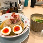 つけめん金龍 - 