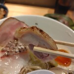 麺家 たけ田 - 鶏モモチャー