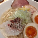 麺家 たけ田 - 熟成真鯛の特製炙り塩蕎麦アップ