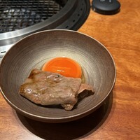 士士 - 