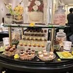 ガストロノミー ジョエル・ロブション - 