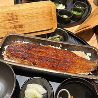 うなぎ四代目菊川 ヒルトンプラザウエスト大阪店 - 