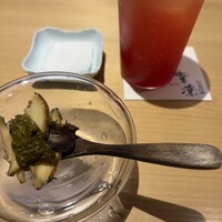 鮨 恵比寿 幸凛 - 蒸し鮑の肝添え。