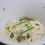 エクアトゥール - カワハギ　肝のソース