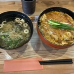 蕎麦前 ひな - 味噌汁はセルフ。具材も選べますよー