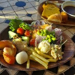 pizza & vegetable garden cafe DELIRANTE - 