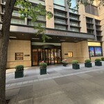 ザ・ペニンシュラ ブティック＆カフェ - 