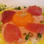 すし酒場 握わい - とろたく丼＠アップ