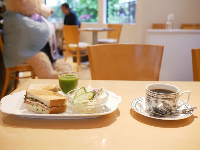cafe miki