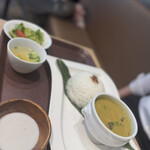 エムエム タイ - 