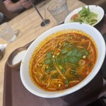 エムエム タイ - 