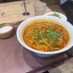 エムエム タイ - 