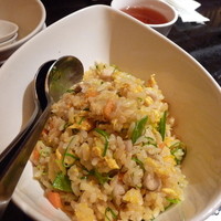 廣東料理 民生 ヒルトンプラザウエスト店 - 野菜たっぷりチャーハン