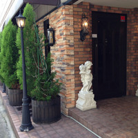 ビフテキのカワムラ 三宮本店 - 店舗玄関