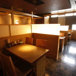 焼とり串かつ釜めし 鳥正 - 心地良い店内を心がけています