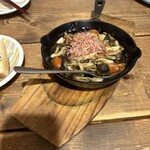 炭火と煮込み ひとたらし - 