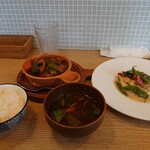 キッチン リップル - 全品・・・右上はお付けものw