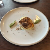 coci - 四万十ポークのプティサレ エピス焼き 卵黄ソース 