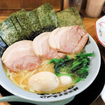 横浜家系ラーメン 剛麺家 - MAXラーメン