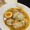 泡系しおとんこつラーメン べらしお 総本店