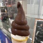 COUNT INDIGO - ソフトクリームにチョコレートをコーティング