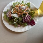 L’AUTRE MAISON 西の洞 - 前菜のサラダ