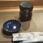 寿し芳 - カウンター前