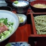 そば処 つる岡 ひかりが丘店 - 