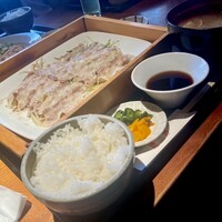 羅豚 はなれ - 