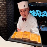 照寿司 - 赤雲丹