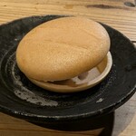 焼肉ホルモン 風土. - ほうじ茶最中アイス