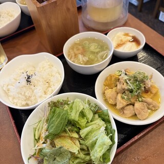 ベトナム家庭料理 マンダリンカフェ_0