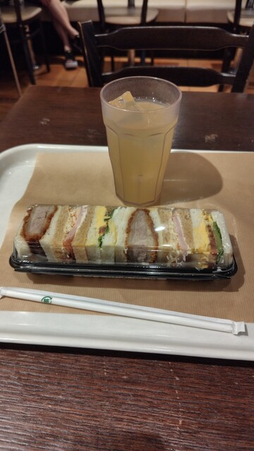 Fresh Bakery Kobeya Takadanobaba Metoropia Ten