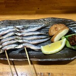 さざなみ - キビナゴ一夜干し　¥700- 