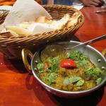 タンドールバル カマルプール - ('14/09）ラムミントカレー（1380円）ラムの食感、スパイスとミントの絶妙なコンビネーション。カマルプールの名刺代わりになるであろうカレーです。