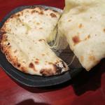 タンドールバル カマルプール - ('14/09）ゴルゴンゾーラクルチャ（750円）は人数分の３カットで提供してくれました