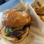 ドラゴンバーガー 伏見稲荷店 - 京classicのセット