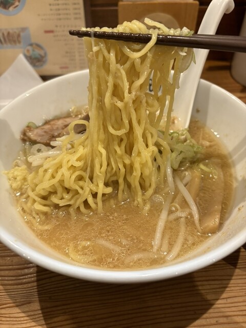 ラーメン ろたす （RAMEN ROTAS） - 三島広小路/ラーメン | 食べログ