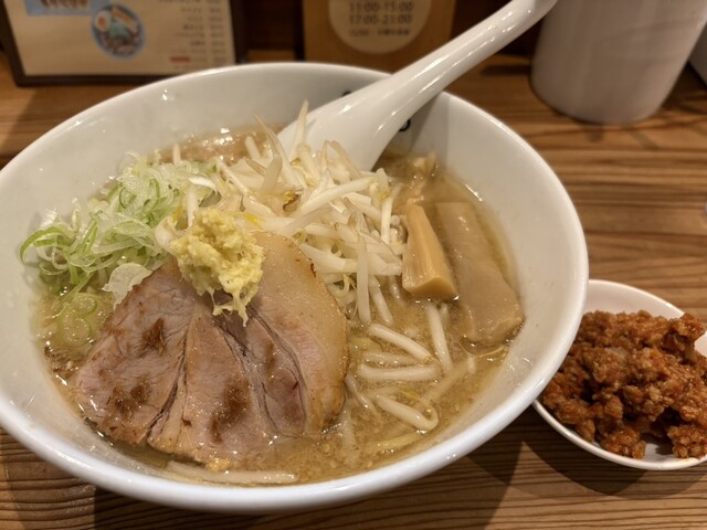 ラーメン ろたす （RAMEN ROTAS） - 三島広小路/ラーメン | 食べログ