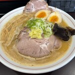 麺や hide - 魚介豚骨味噌（950円）、チャーシュー（+170円）、味付け卵（+150円）